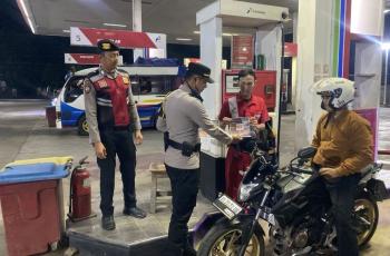 Polisi Pantau SPBU Di Pesawaran, Antisipasi Antrean dan Penyalahgunaan BBM