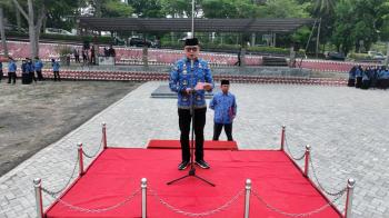 Kadis Kominfo Pimpin Upacara Bulanan Pemkab Lampung Selatan   