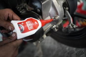 Oli Gardan Jarang Diganti? Ini Dampak Buruknya Bagi Motor Kalianda 