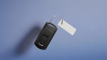 Cara Mengganti Baterai Smart Key