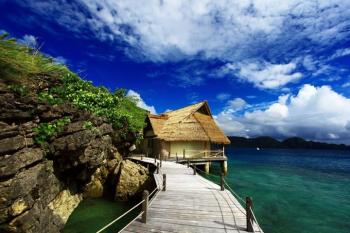 Mengenal Keindahan Alam Desa Wisata Sauwandarek di Papua 