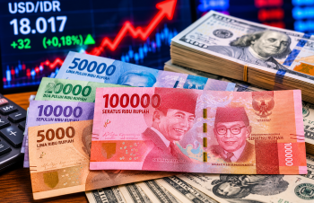 Pengamat Mata Uang: Rupiah Berpotensi Tembus Rp19.000 per Dolar AS Bulan Ini