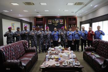 Pj. Gubernur Samsudin Terima Kunjungan Kerja Kadispotmaral Brigjen TNI (Mar) Sugianto, Terkait Persiapan Kunjungan KSAL Laksamana TNI Dr. Muhammad Ali pada Februari 2025 Mendatang   