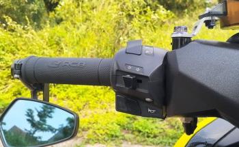 Spion Motor Bertangkai Pendek Berbahaya, Ini Penjelasannya