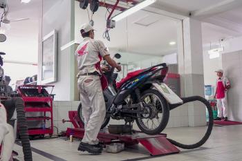 Yuk Kenalan Dengan Tune Up Dan Service Pada Motor