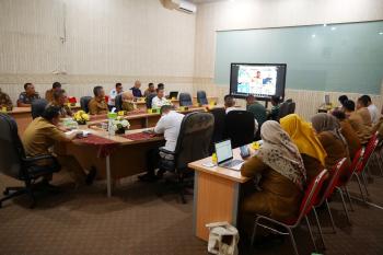 Pemprov Lampung Ikuti Rapat Koordinasi Pengendalian Inflasi dan Antisipasi Bencana Hidrometeorologi 