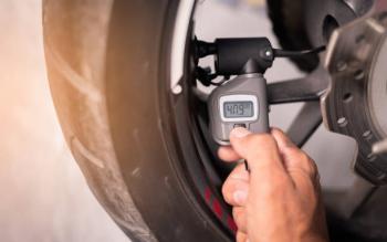 Daftar Tekanan Udara Ban yang Ideal untuk Semua Tipe Motor