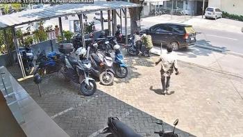 Dipergoki Warga, Pelaku Curanmor Kabur dengan Melepas Tembakan