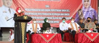   Berita Minta Dukungan Bupati, Bunda Winarni Ingin Bangkitkan Penggunaan Aksara Lampung di Kabupaten Lampung Selatan