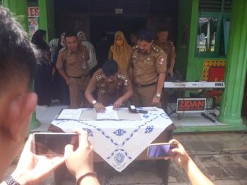 DediÂ Nurman Resmi Menjabat Camat Kotabumi Selatan 