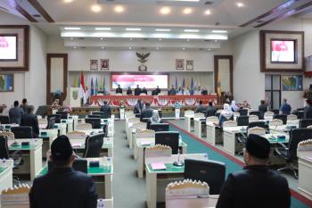 Penandatanganan Raperda APBD 2024 dan Persetujuan RPJMD 2025-2029, Lampung Mantapkan Arah Pembangunan