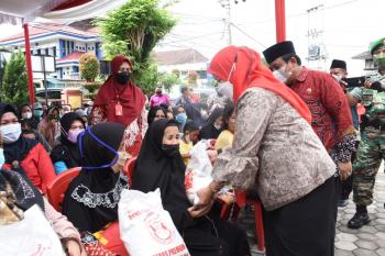 33 ribu Bantuan Beras Disalurkan Pemkot Bandar Lampung Untuk Warga Kurang Mampu