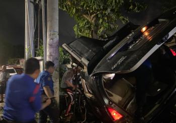  Minibus Innova Hantam Gardu Listrik, Satu Anggota Polisi Tewas di Bandar Lampung