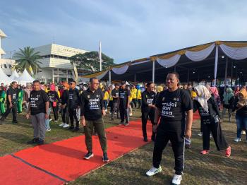 Meriahkan HUT Provinsi Lampung dan Harkonas Kalapas Kelas 1 Bandar Lampung dan PASSAI Band Hadir Pada Senam Bersama di Lapangan Korpri  