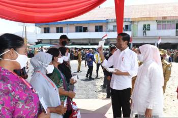 Jokowi minta masyarakat manfaatkan BMK untuk modal usaha