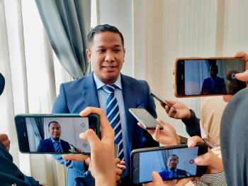 Kuasa Hukum Rektor Universitas Lampung (Unila) Non Aktif, Prof Karomani,Ahmad Handoko Beri Penjelasan Terkait Status Mahasiswa Baru