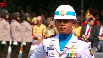 Kapten Mar Ganteng Prakoso dari Brigif 4 Marinir/BS, Komandan Paskibraka Nasional HUT RI ke-78 di Istana NegaraÂ 