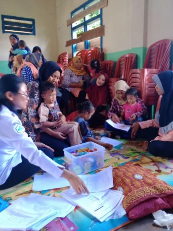 Mak Ganjar Peduli Kesehatan, Gelar Posyandu di Lampung Timur