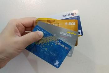 Tips dan Trik, Cara Mudah Bersihkan Kartu ATM yang Kotor