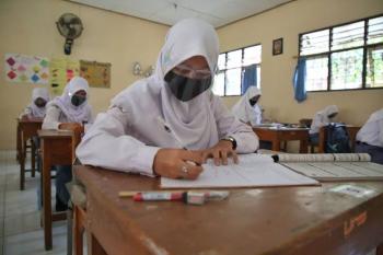 PTM Terbatas Tingkat SMA/K dan SLB se-Kota Bandarlampung Dihentikan SementaraÂ 