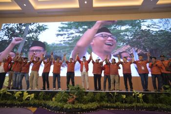 Musyawarah Nasional 1 Advokasi Rakyat (ARUN) Deklarasi Dukung Penuh Cagub Rahmat Mirzani Djausal  