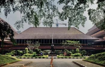 Sekarang UI, Ramai Ramai Akademisi Anti Korupsi Minta Mardani H Maming Segera Dibebaskan 