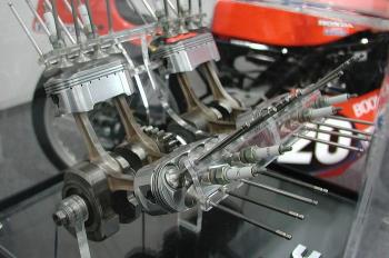 Jaga Performa Maksimal, Kenali Fungsi dan Perawatan Piston Motor Honda
