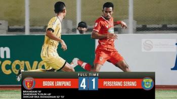 Diarsiteki Pelatih Baru, Badak Lampung Lumat Perserang 4-1