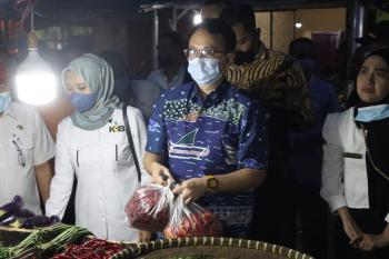 Wakil Menteri Perdagangan RI Tinjau Operasi Pasar Di Lampung Selatan