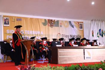 Sekretaris Daerah Provinsi Lampung Fahrizal Darminto Hadiri Dies Natalis ITERA Ke - 8Â 