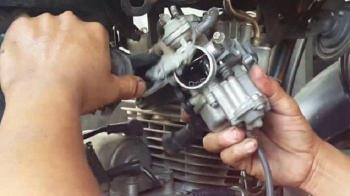 Karburator Motor Wajib Diperiksa Secara Berkala 