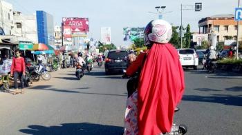 Hati - hati Baju Masuk Ke Jari Sepeda Motor 