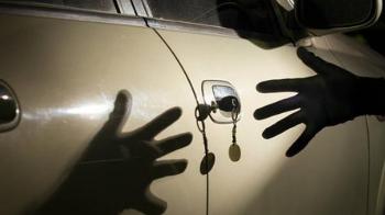 Modus COD, Maling Bawa Kabur Mobil Juke Warna Hitam