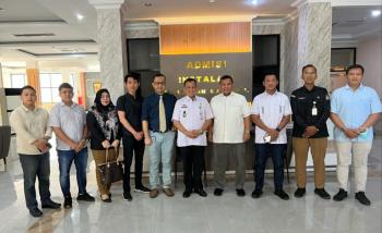 Calon Wakil Bupati Pesawaran Suriansyah Rhalieb Jalani Tes Kesehatan dan Narkoba