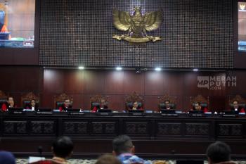 Uji Materi UU Kepemudaan Ditolak, MK Sebut Pemohon Tak Memiliki Legal Standing