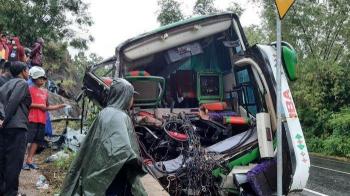 Hendak Menuju Parangtritis, Bus GA Trans Alami Kecelakaan di Bukit Bego