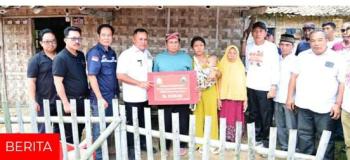 3 Warga Di Penengahan Lampung Selatan Dapat Bantuan Bedah Rumah 