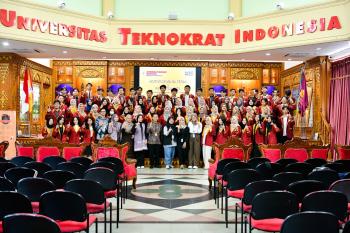 Sinergi Bagi Negeri, TDM Jadi Narasumber Pelepasan Mahasiswa PKL Universitas Teknokrat Indonesia  
