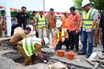 Gedung Pusdalops BPBD Lamsel Mulai Dibangun, Bupati Nanang Lakukan Groundbreaking 