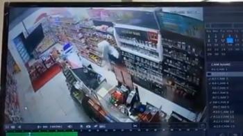 Aksi Pencurian Minimarket di Jalan Ryacudu Terekam CCTV