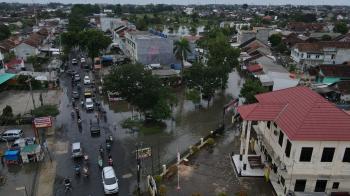 Banjir Berulang di Bandar Lampung, Bukti Gagalnya Pengelolaan Lingkungan, Akankah Kepemimpinan Baru Berkomitmen ?