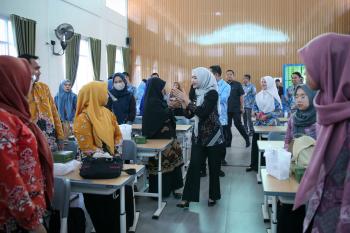 AI Masuk ke Sekolah: Pemprov Lampung Dorong Guru Kuasai Artificial Intelligence, Tingkatkan Kualitas Pembelajaran di Era Digital   