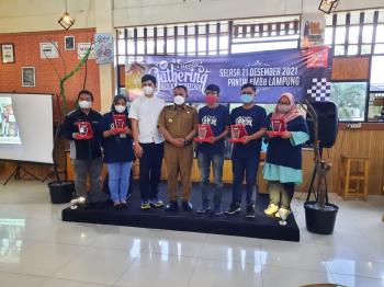 Selamat ! Saibumi.com Raih Penghargaan dari Tunas Dwipa Matra Diserahkan Langsung Bupati Nanang