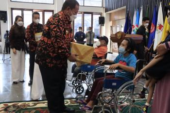 Pengukuhan Pengurus Persatuan Komunitas Disabilitas Provinsi Lampung, Gubernur  Lampung Berkomitmen  Penuhi Hak-hak Penyandang Disabilitas di Provinsi Lampung