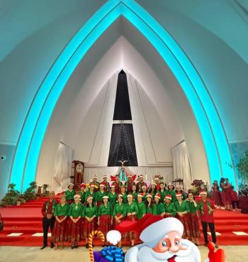 Perayaan Misa Kudus Malam Natal di Gereja Katedral Kristus Raja Tanjungkarang Tahun 2025