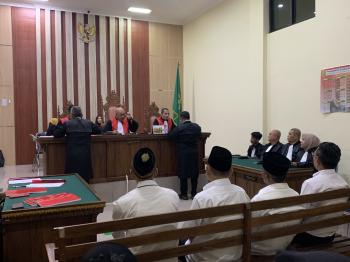 Empat Terdakwa Korupsi Proyek Gerbang Rumah Dinas Bupati Lamtim Jalani Sidang Dakwaan