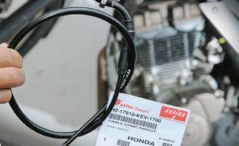 Kenali Penyebab Kabel Gas Motor Gampang Putus