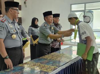 Lapas Rajabasa Bandar Lampung Berhasil Membina Selama 8 Bulan Hingga Wisuda Sebanyak 131 Santri Pondok Pesantren (Ponpes) Darut Taubah   