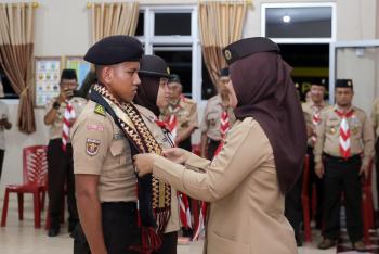 Ketua Kwarda Pramuka Chusnunia Chalim Lepas Kontingen Pramuka Lampung ke Perkemahan Bakti Saka Bhayangkara Tingkat Nasional IV di Palembang  BANDARLAMPUNG