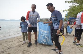 Didukung Le Minerale dan TNI, â€˜The Rising Tideâ€™ Tiba di Lampung Selatan